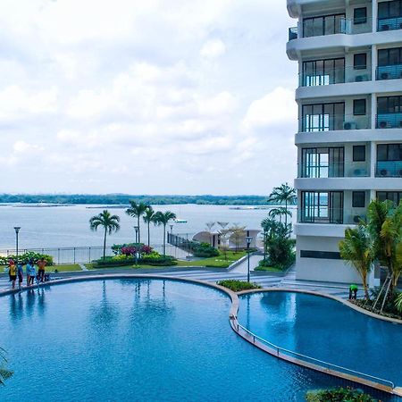 Scenic Country Garden Danga Bay By Lions Bay Apartamento Johor Bahru Exterior foto