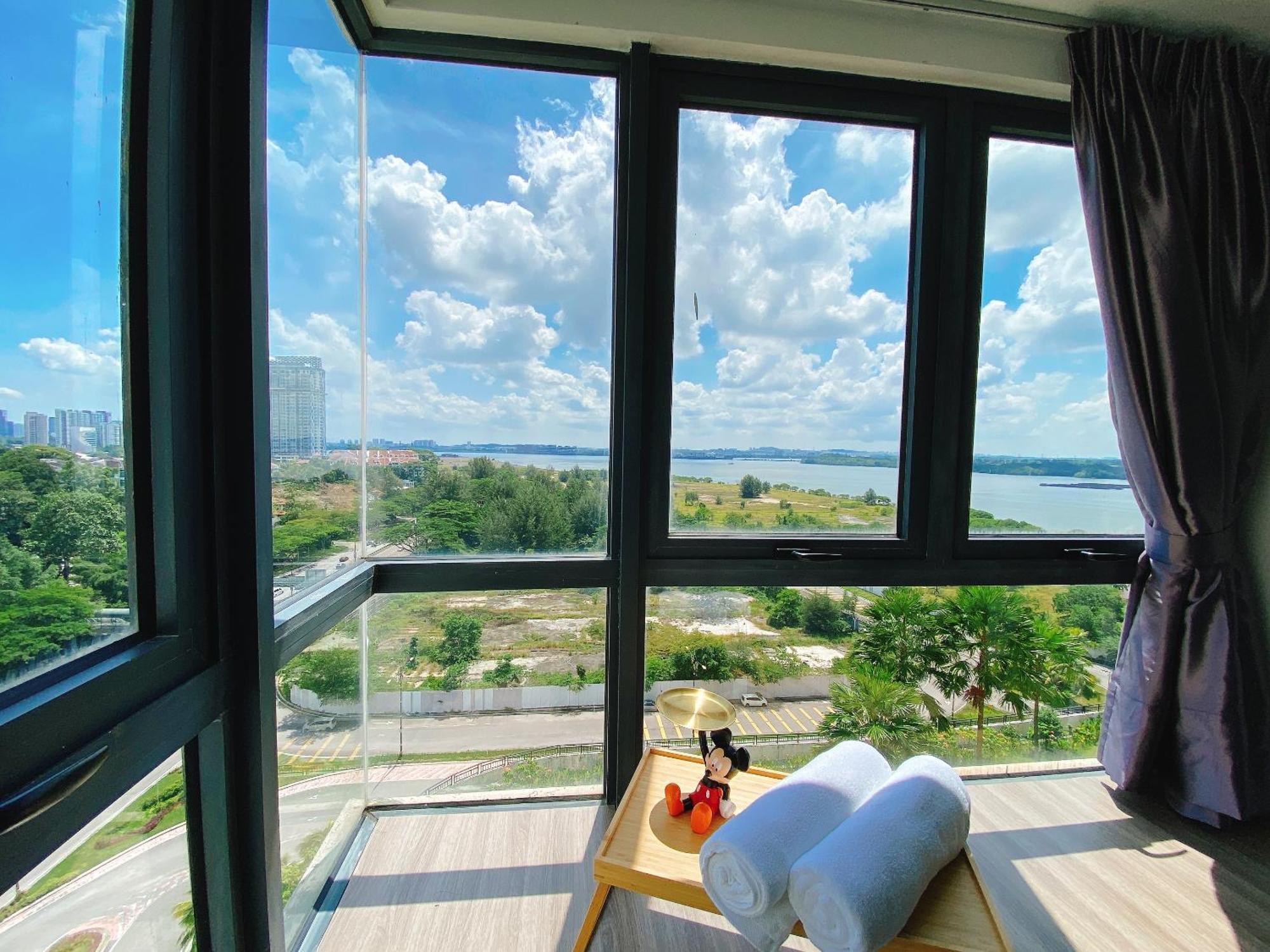 Scenic Country Garden Danga Bay By Lions Bay Apartamento Johor Bahru Quarto foto