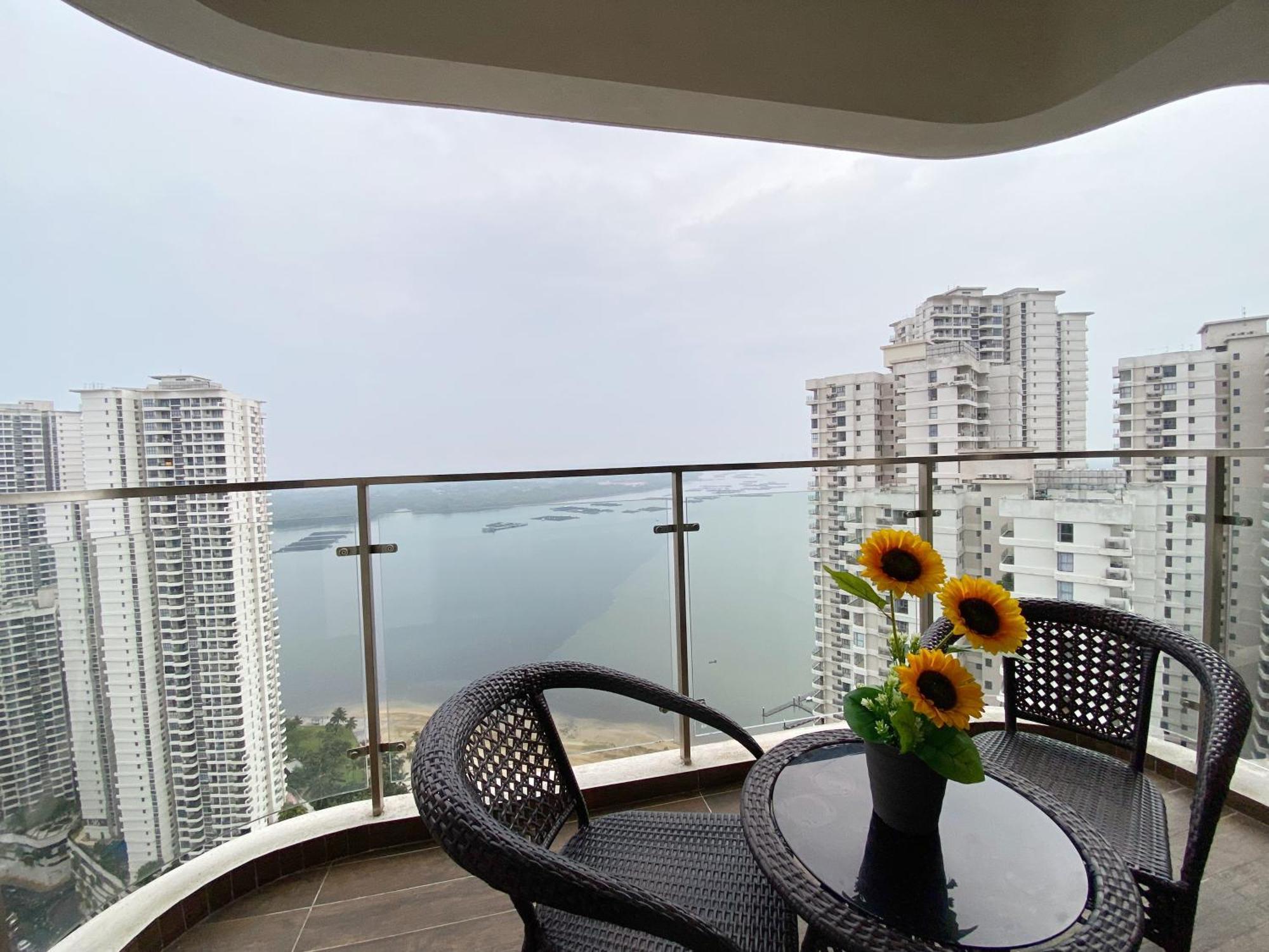 Scenic Country Garden Danga Bay By Lions Bay Apartamento Johor Bahru Quarto foto