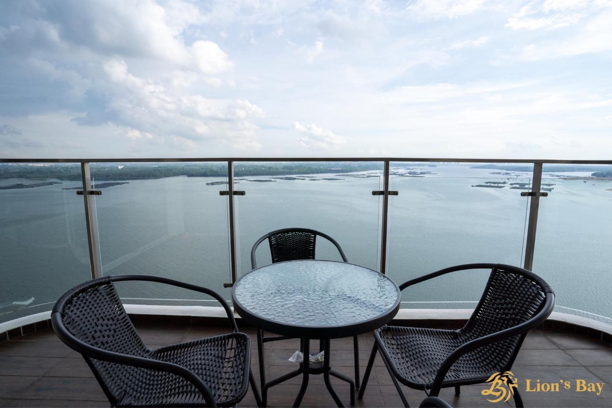 Scenic Country Garden Danga Bay By Lions Bay Apartamento Johor Bahru Exterior foto